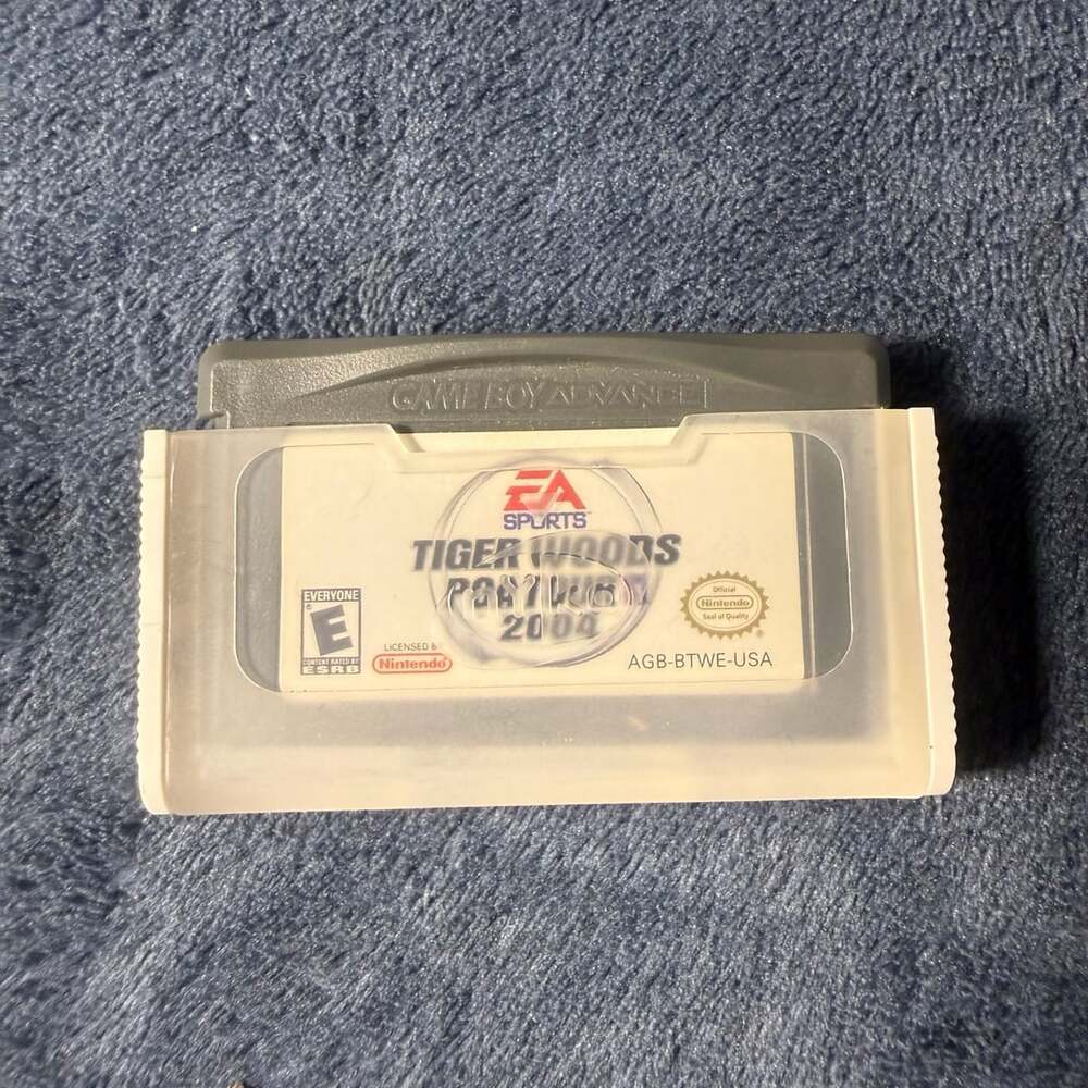 Tiger Woods PGA Tour 2004 Game Boy Advance GBA Cartridge